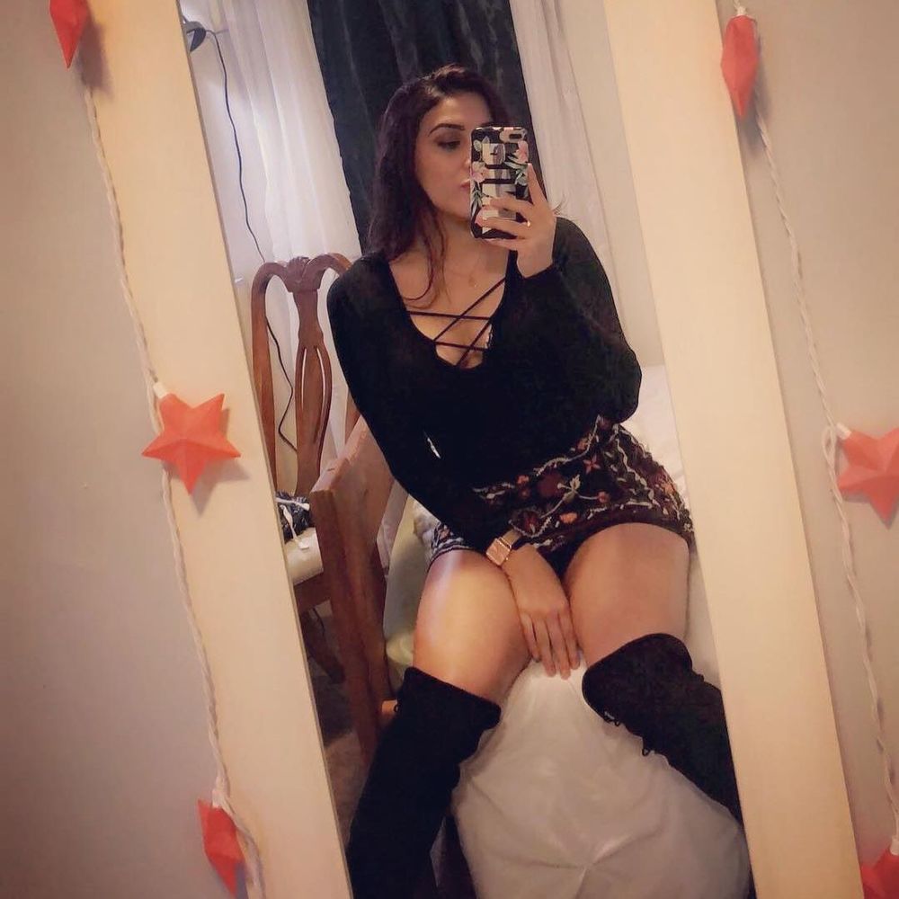 Meet your Posher, Kary